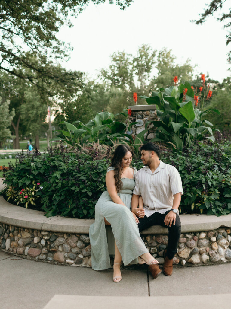Engagement-Photographer-Sioux-Falls-SD-Sioux-Falls-Portrait-Photographer-Editorial-Photographer