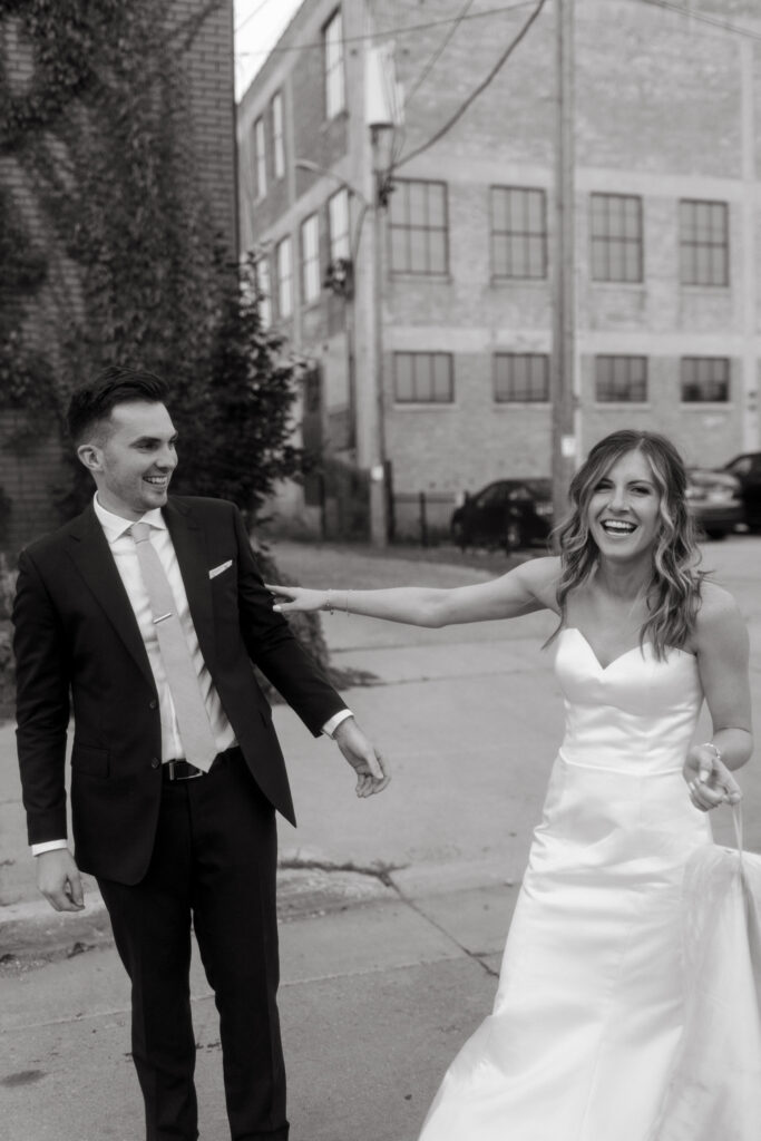 The-Ivy-House-Milwaukee-Milwaukee-Wedding-Photographer