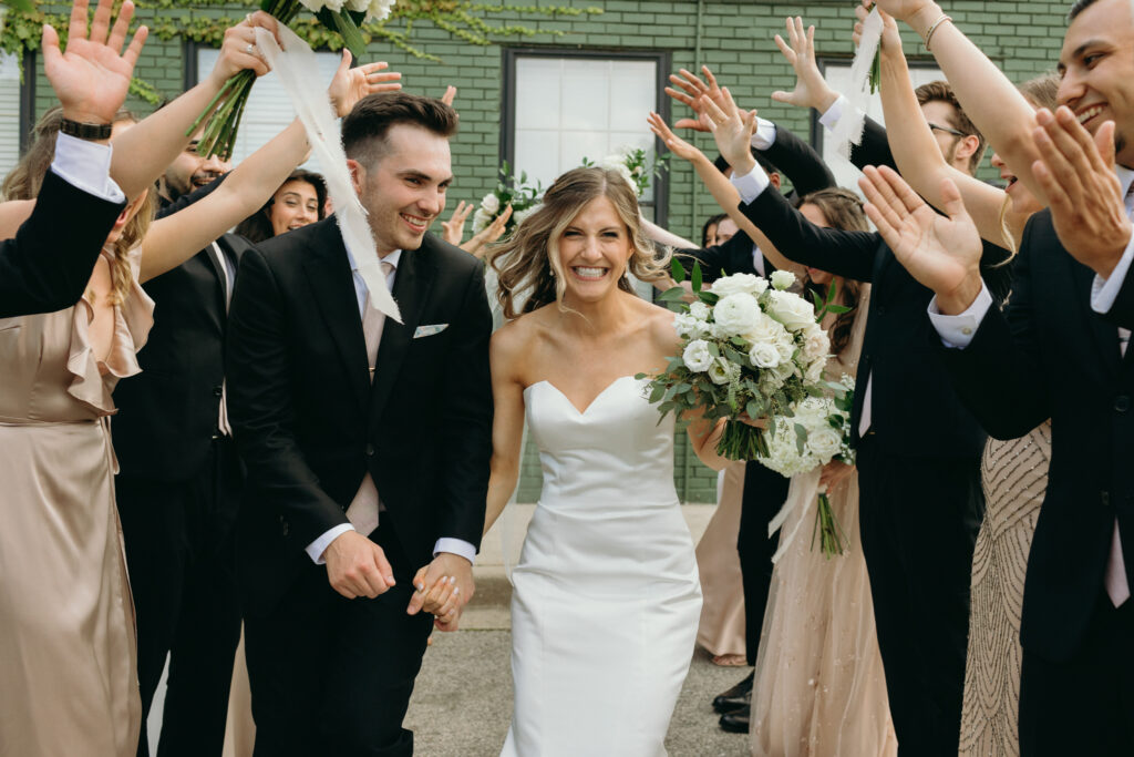 The-Ivy-House-Milwaukee-Milwaukee-Wedding-Photographer