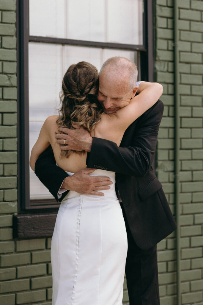 The-Ivy-House-Milwaukee-Milwaukee-Wedding-Photographer
