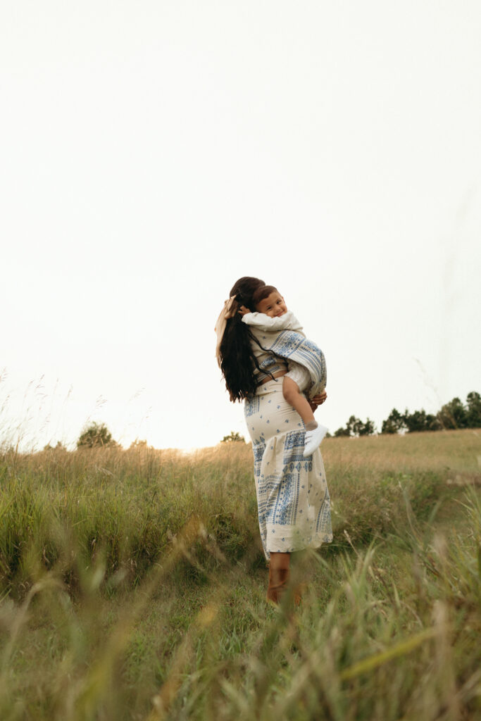 Palisades State Park Family Session with Wildflowers