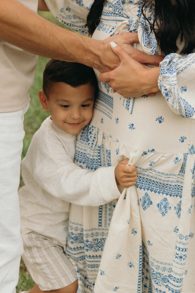 Palisades State Park Family Session with Wildflowers