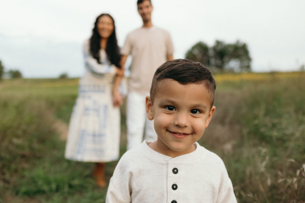 Palisades State Park Family Session with Wildflowers