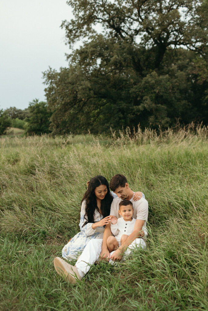 Palisades State Park Family Session with Wildflowers