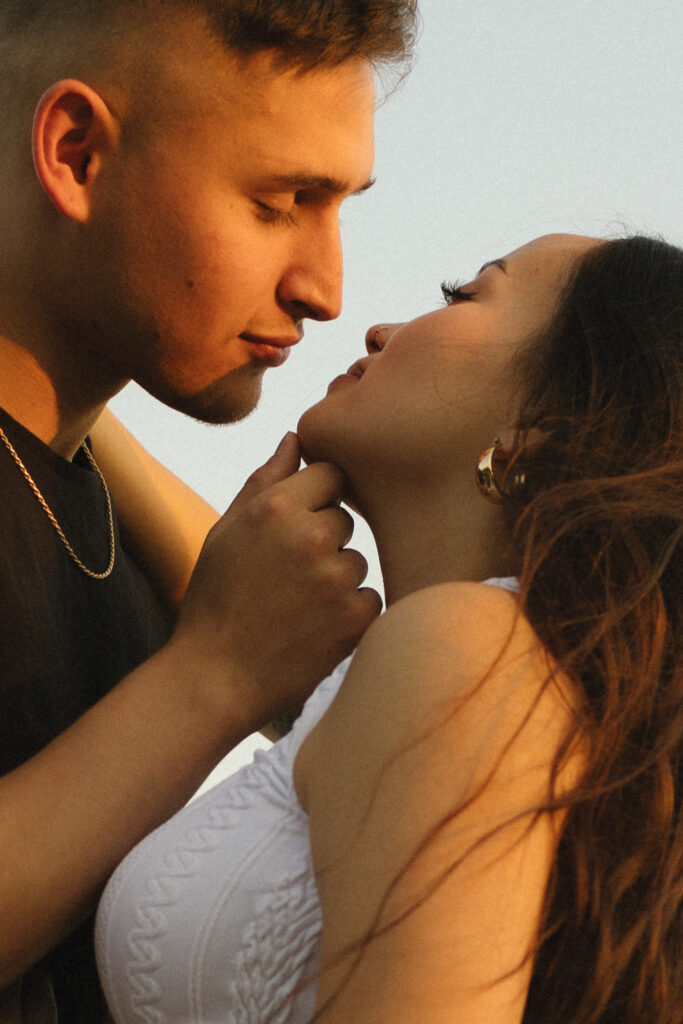 Lake Alvin Maternity Photoshoot