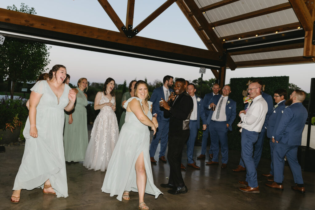 Best Sioux Falls Wedding Photographer