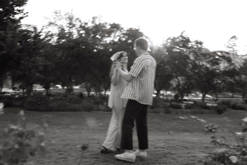 romantic couples picnic in McKennan Park