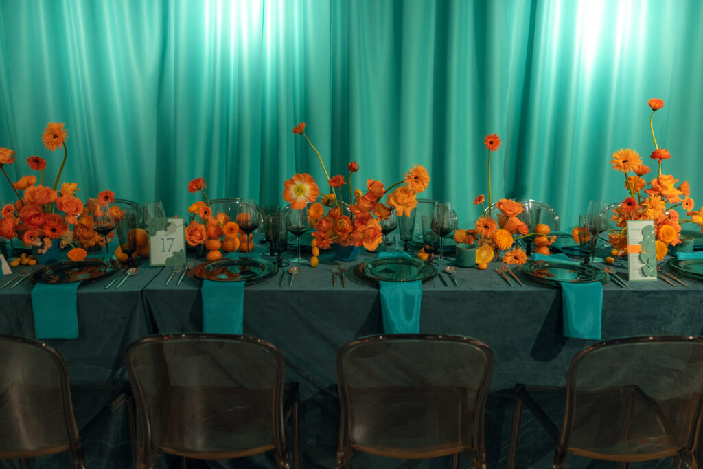 Romantic-museum-wedding-at-the-Pennsylvania-Academy-of-the-Fine-Arts-featuring-dramatic-interiors-rich-textures-and-classic-elegance